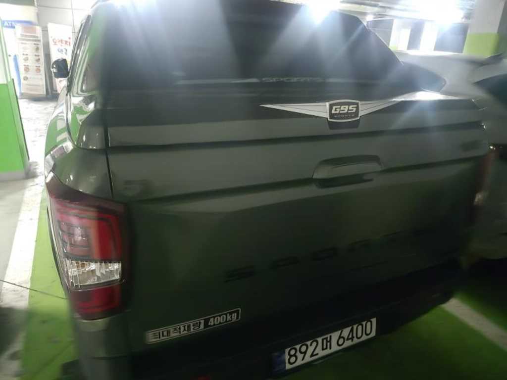 Ssangyong Musso - Vista 5