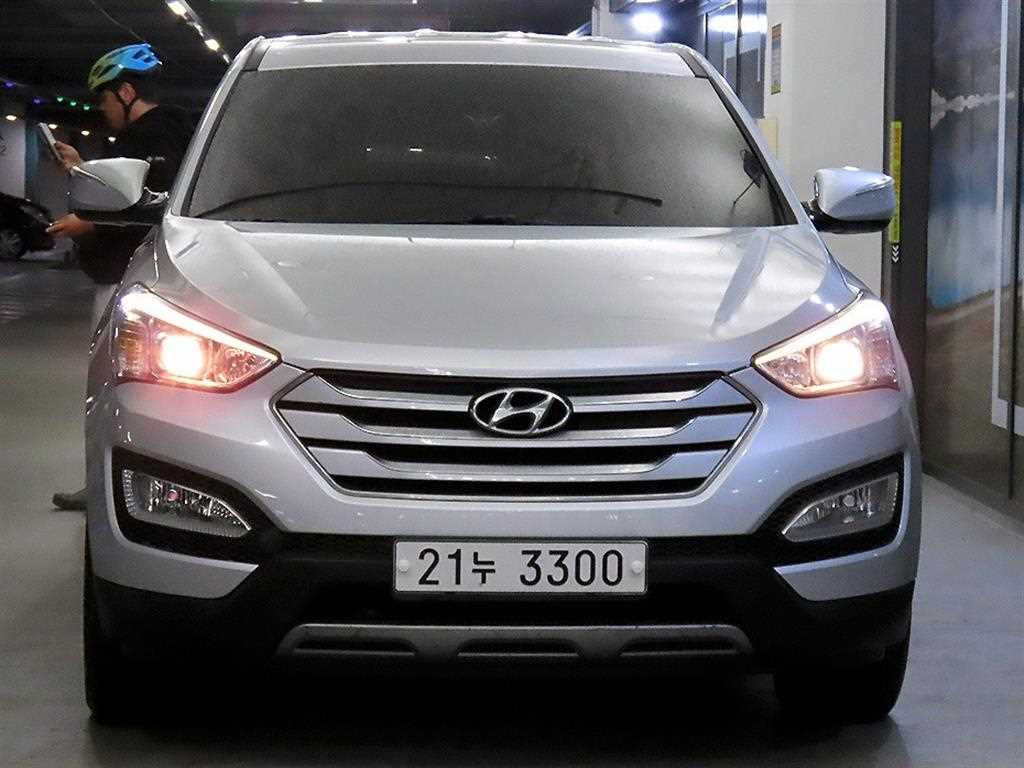 HYUNDAI Santa Fe - Vista 2