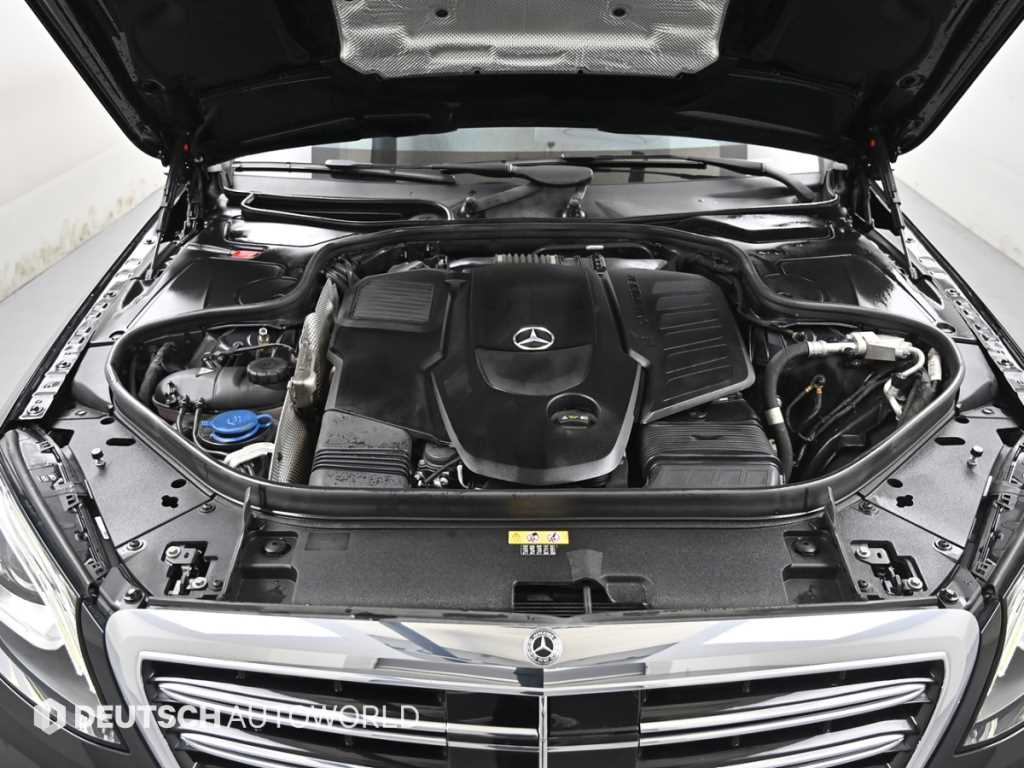 Mercedes Benz S Class - Vista 6