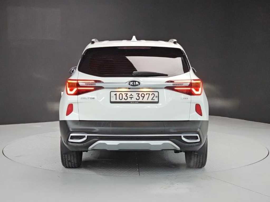 KIA Seltos - Vista 3