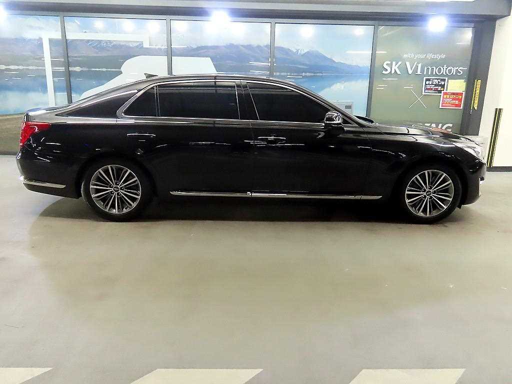 Genesis EQ900 - Vista 3