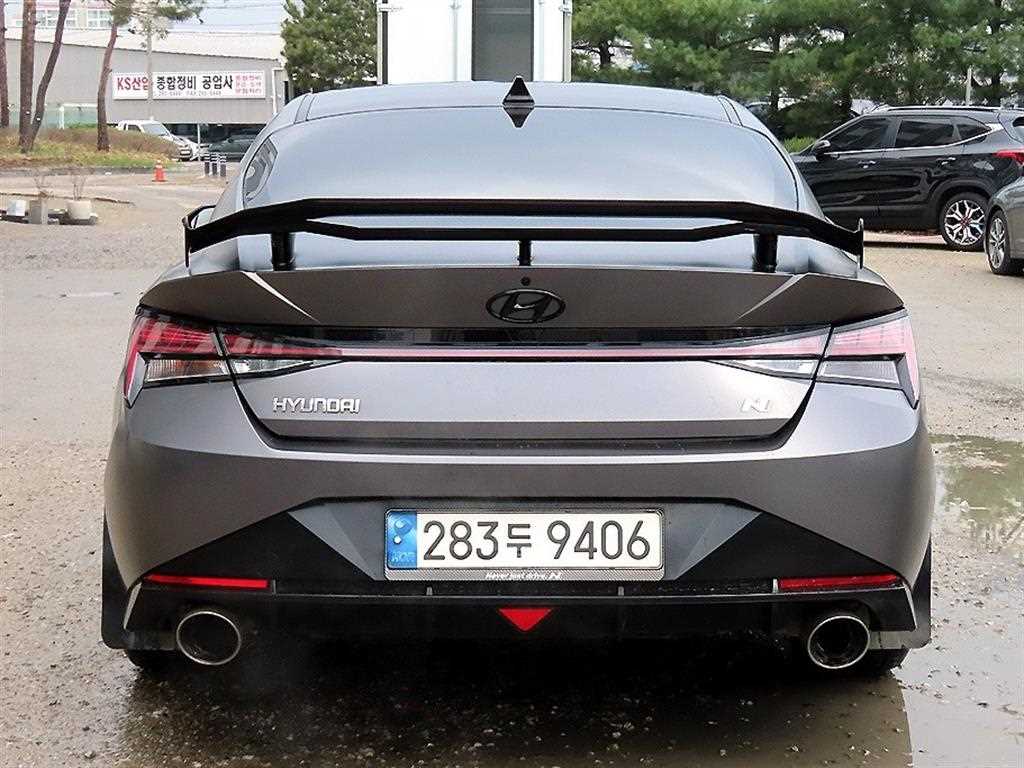 HYUNDAI Avante - Vista 4