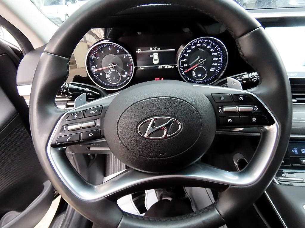 HYUNDAI Grandeur - Vista 8