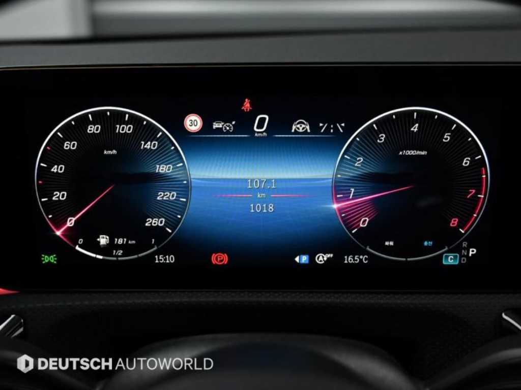 Mercedes Benz CLA Class - Vista 9