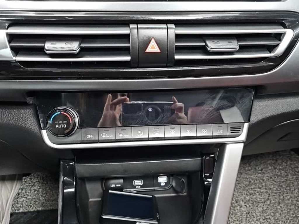 KIA Seltos - Vista 11