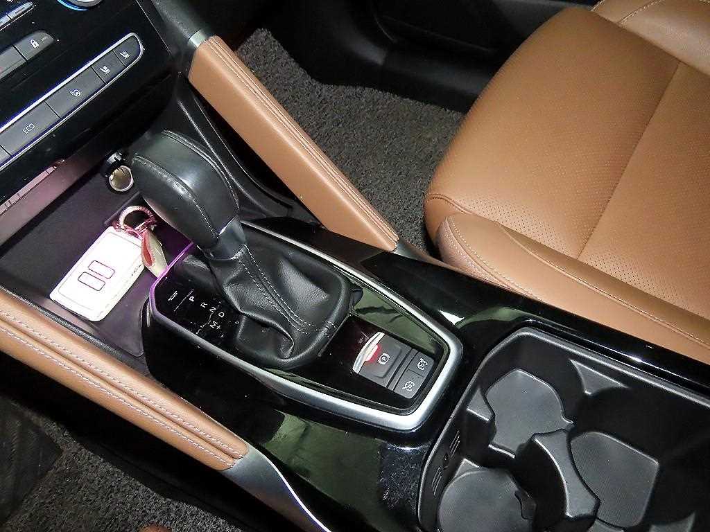 SAMSUNG QM6 - Vista 12