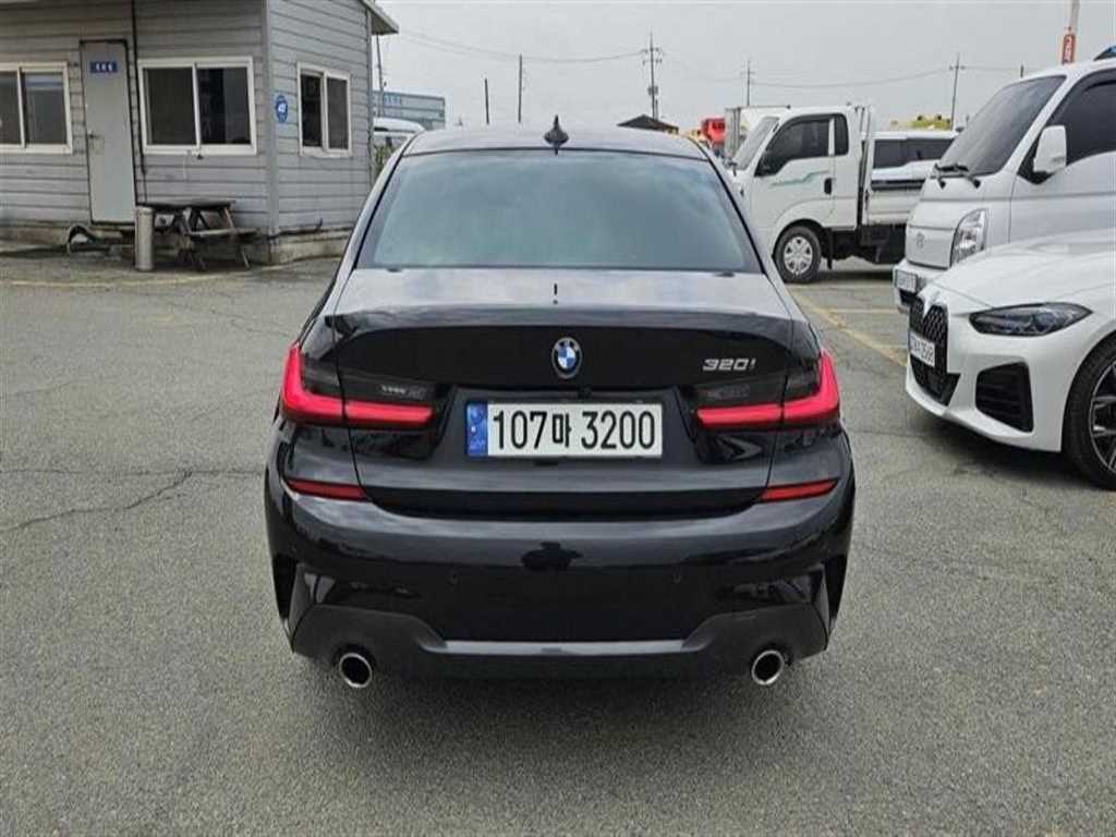 BMW 3 series - Vista 5
