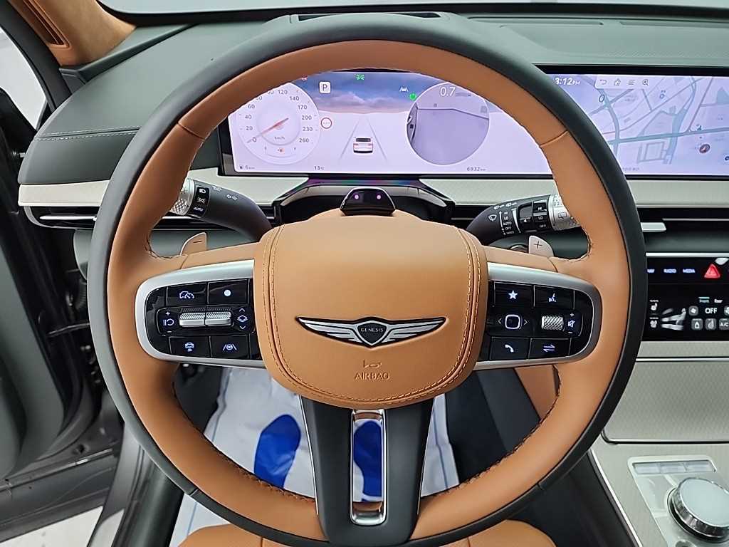 Genesis GV80 - Vista 9