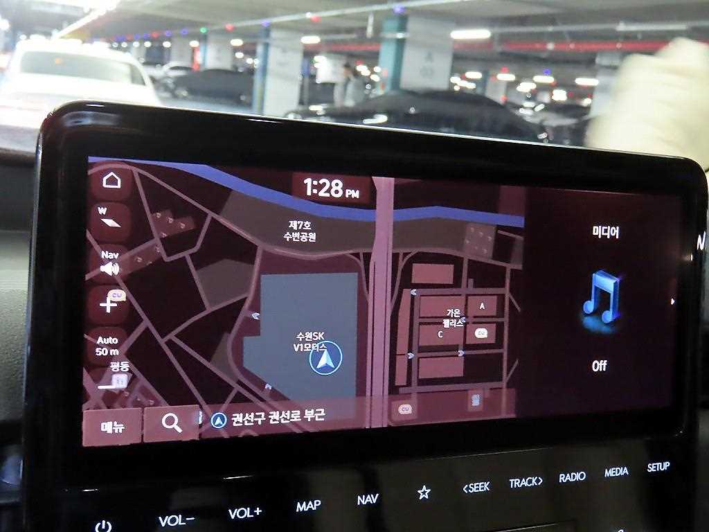 HYUNDAI Staria 2022 Gris - Importación desde Corea - HF Imports Iquique - Foto 13