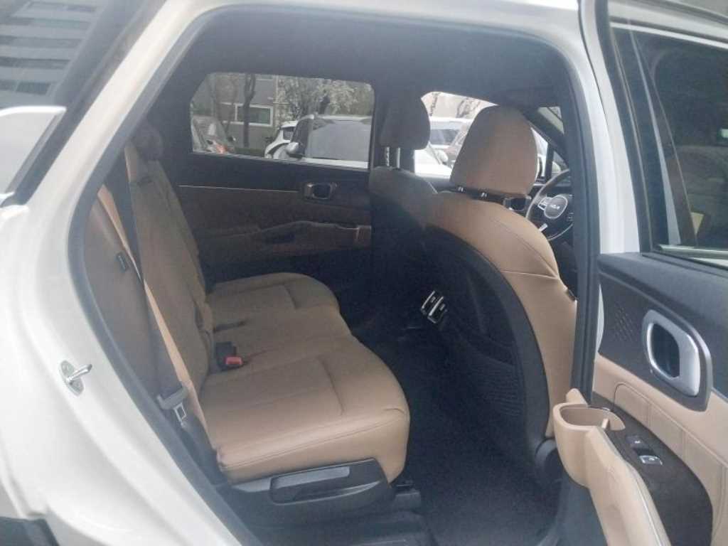 KIA Sorento 2024 - Importación desde Corea - HF Imports Iquique - Foto 18