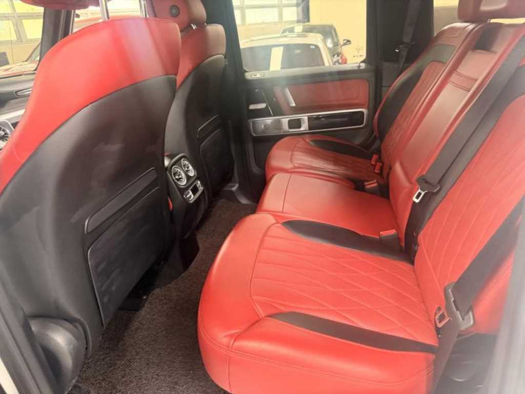 Mercedes Benz G Class (G Wagen) - Vista 6