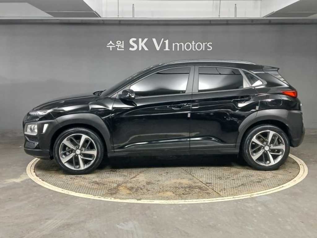 HYUNDAI Kona - Vista 3