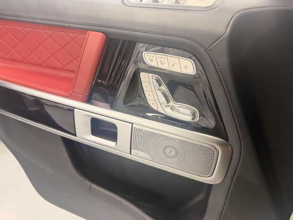 Mercedes Benz G Class (G Wagen) - Vista 12