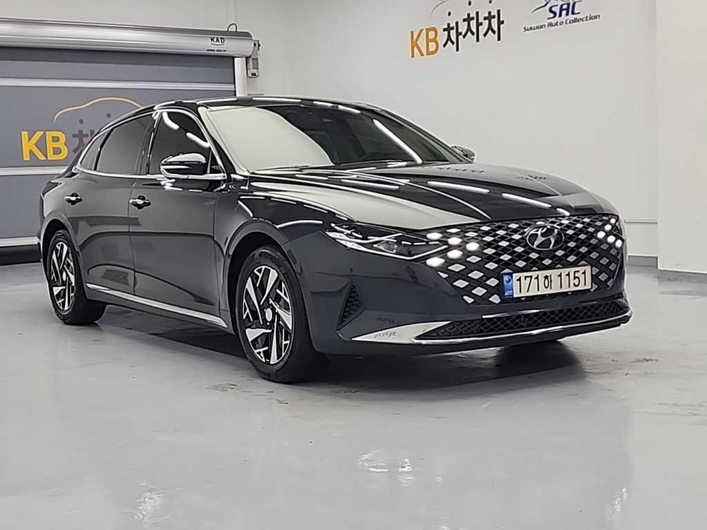 HYUNDAI Grandeur - Vista 4