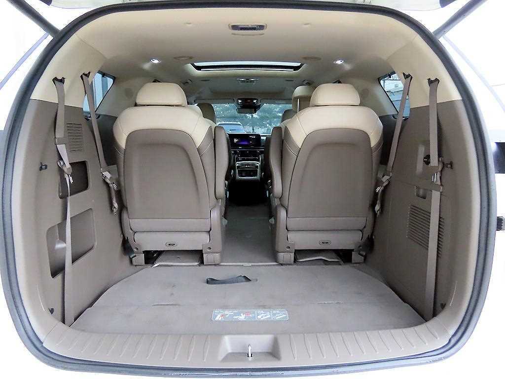 KIA Carnival 2023 Blanco - Importación desde Corea - HF Imports Iquique - Foto 16