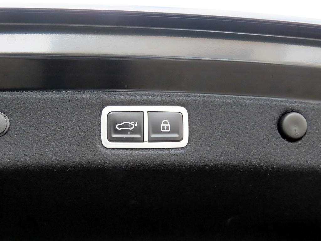 HYUNDAI Grandeur 2023 Negro - Importación desde Corea - HF Imports Iquique - Foto 17