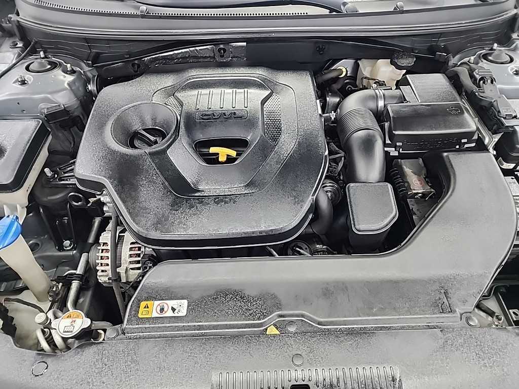 HYUNDAI Sonata - Vista 5