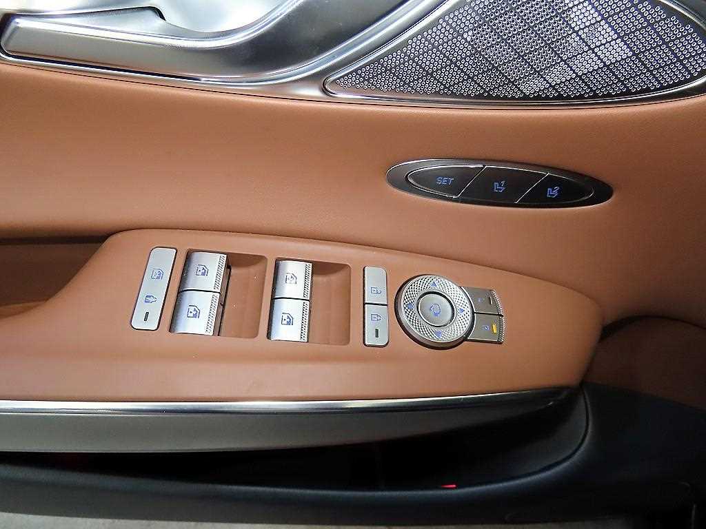 Genesis GV70 2023 - Importación desde Corea - HF Imports Iquique - Foto 13