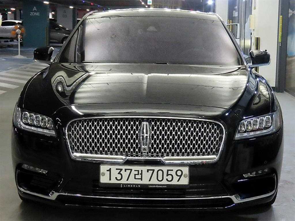 Lincoln Continental - Vista 2