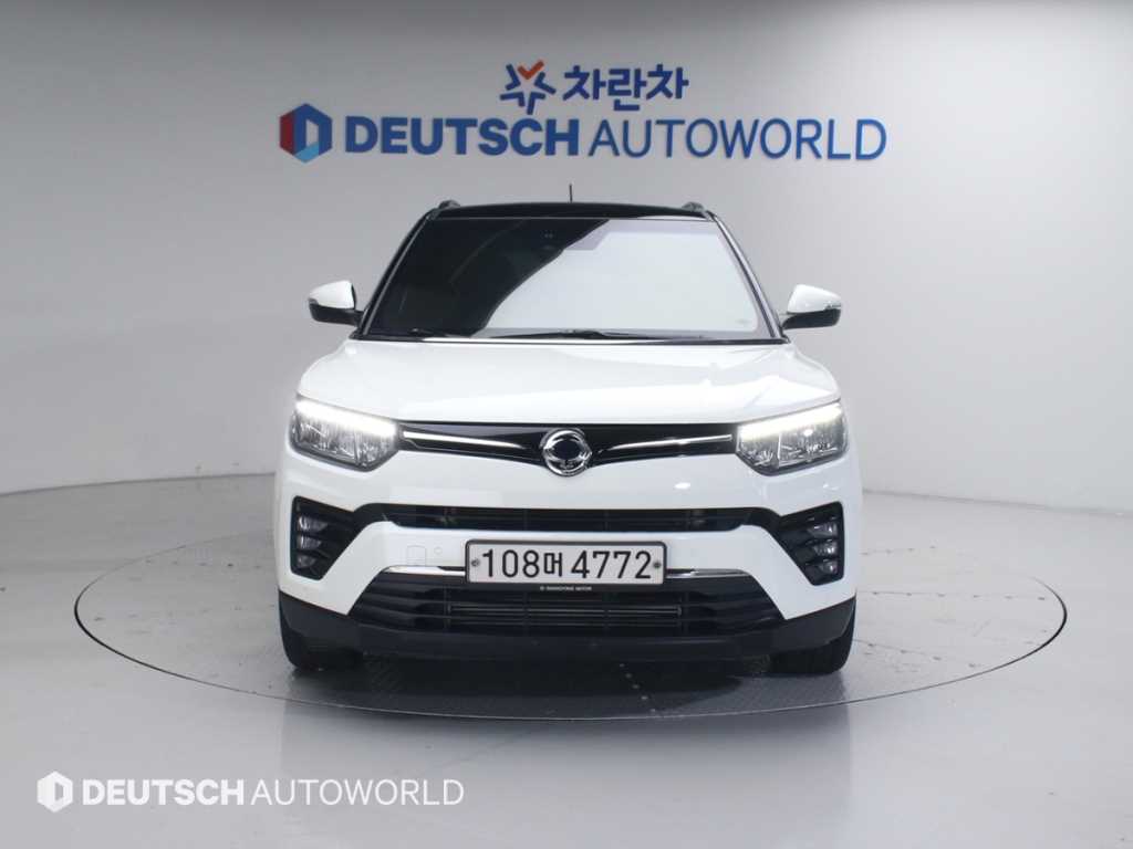 Ssangyong Tivoli - Vista 3