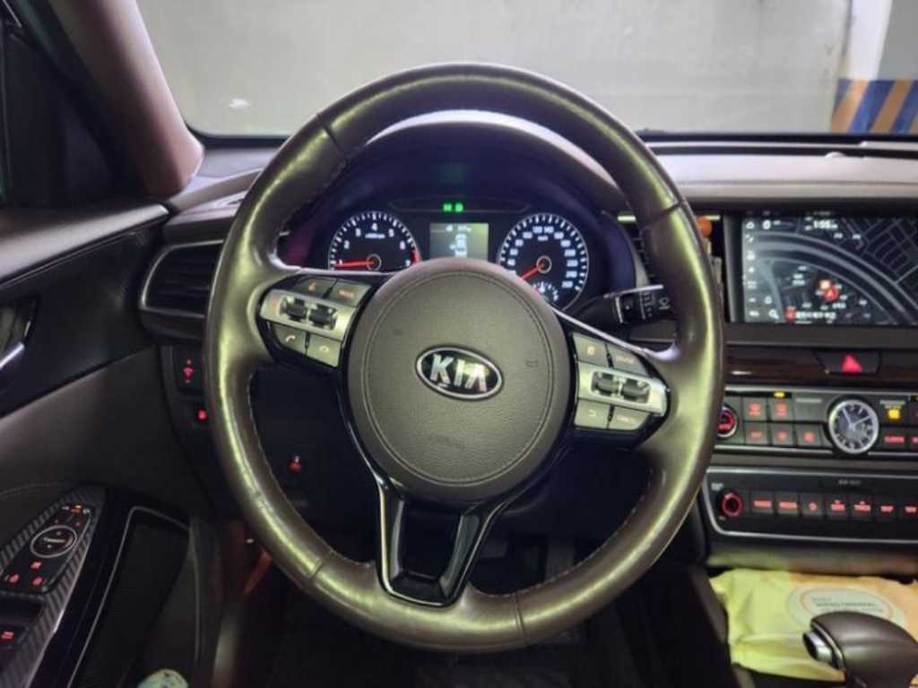 KIA K7 - Vista 8