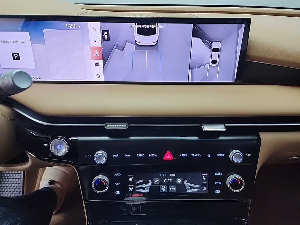 Genesis G80 - Vista 10