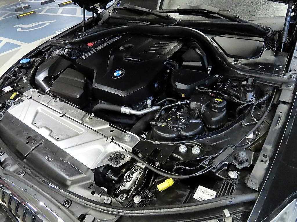 BMW 3 series 2021 Negro - Importación desde Corea - HF Imports Iquique - Foto 19