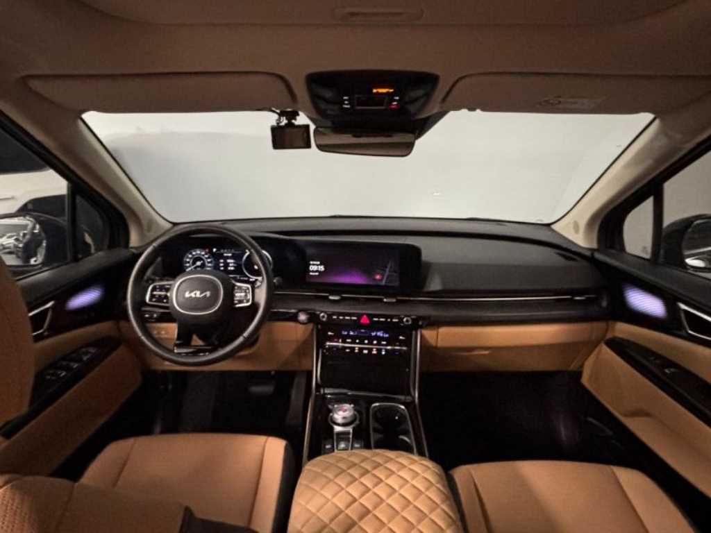 KIA Carnival - Vista 5