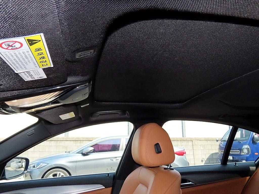 BMW 5 Series 2018 Gris - Importación desde Corea - HF Imports Iquique - Foto 18