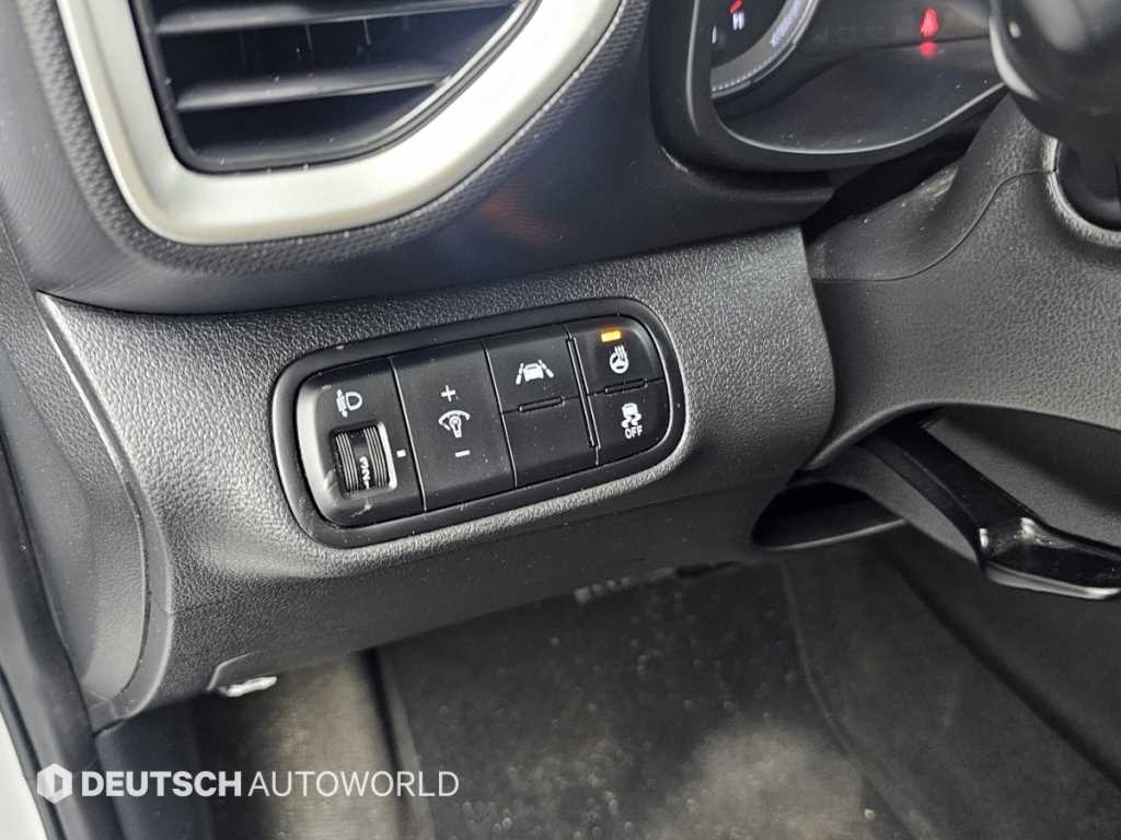 HYUNDAI Venue 2022 Blanco - Importación desde Corea - HF Imports Iquique - Foto 16