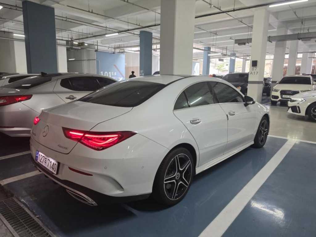 Mercedes Benz CLA Class - Vista 2