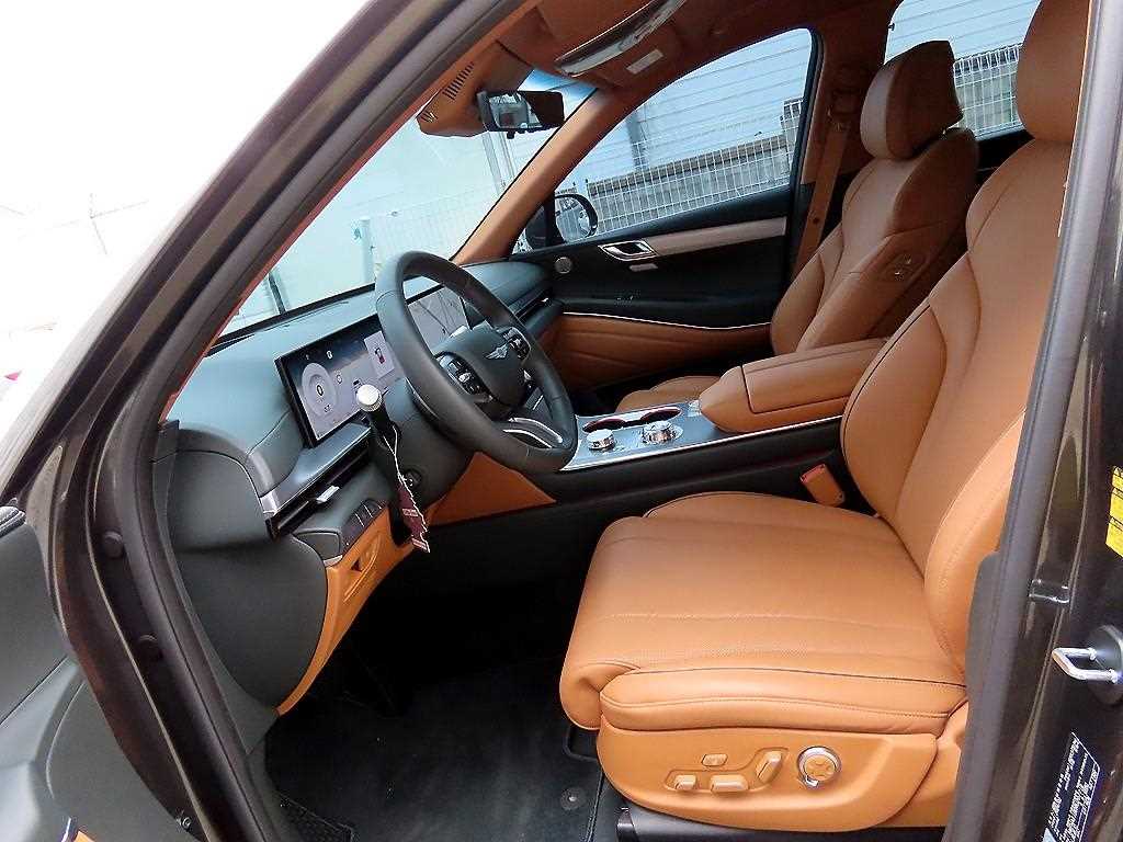 Genesis GV80 - Vista 5