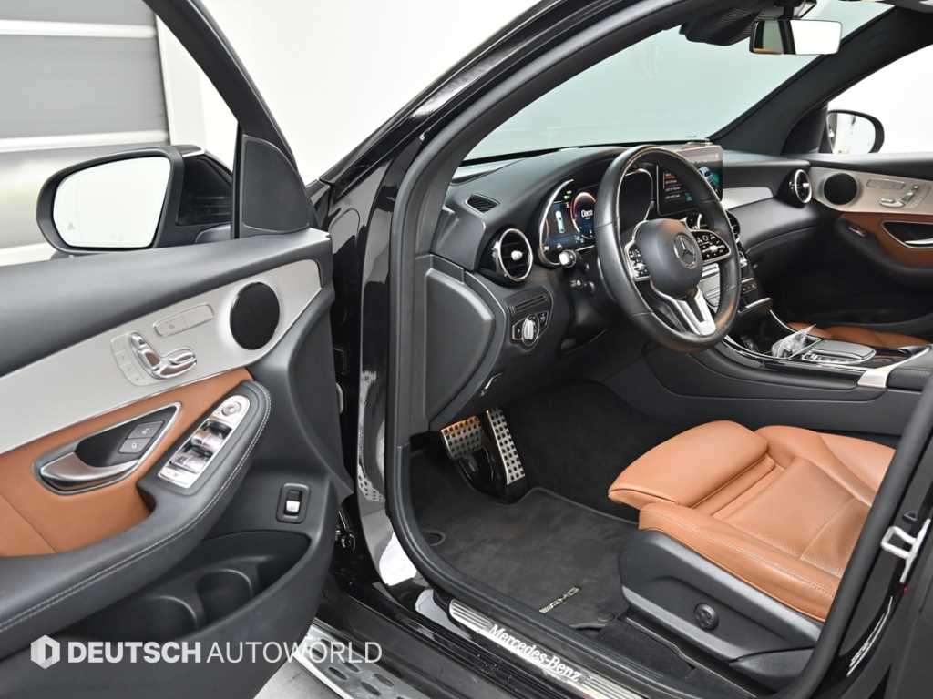 Mercedes Benz GLC Class - Vista 11