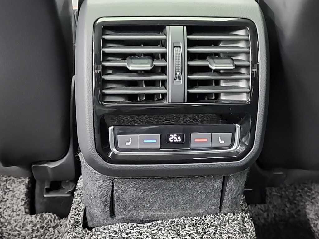 Volkswagen Passat 2021 Blanco - Importación desde Corea - HF Imports Iquique - Foto 13