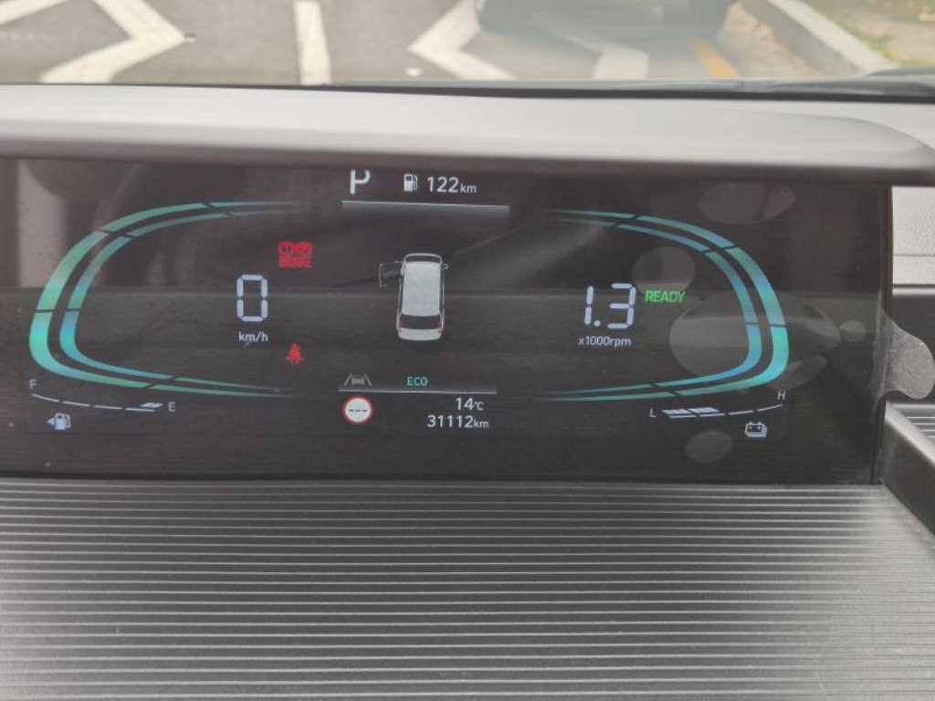 HYUNDAI Staria 2025 Amarillo - Importación desde Corea - HF Imports Iquique - Foto 19