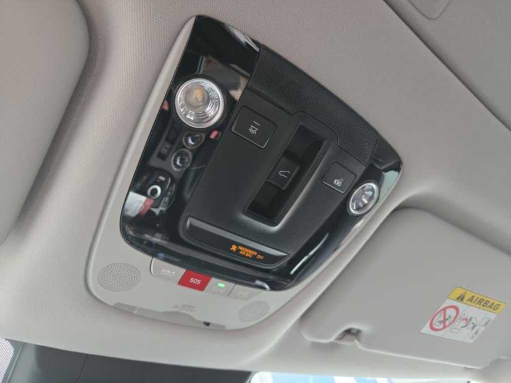 KIA Seltos - Vista 7