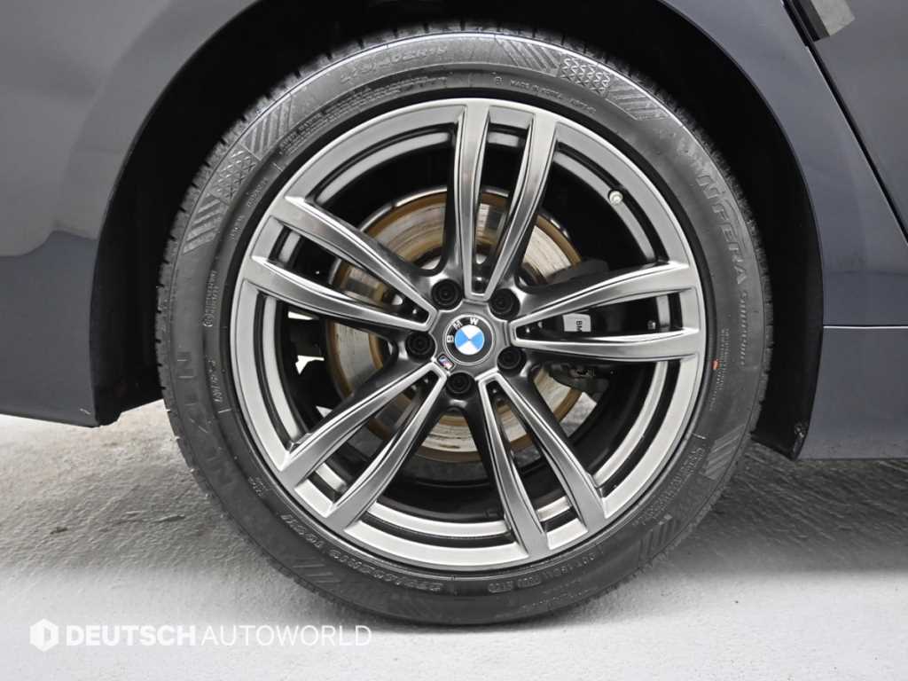 BMW 7 Series - Vista 5