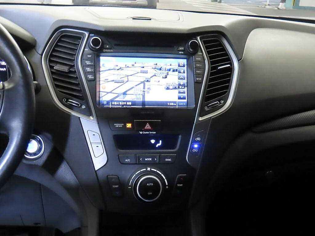 HYUNDAI Santa Fe - Vista 11