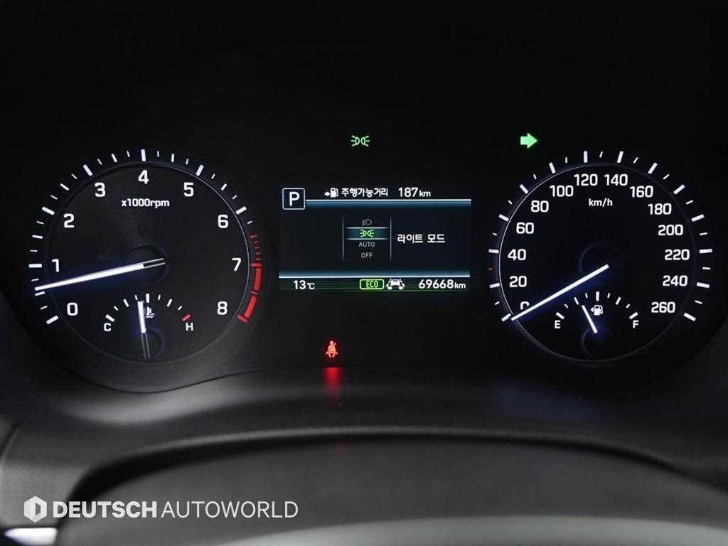 Genesis G80 - Vista 8