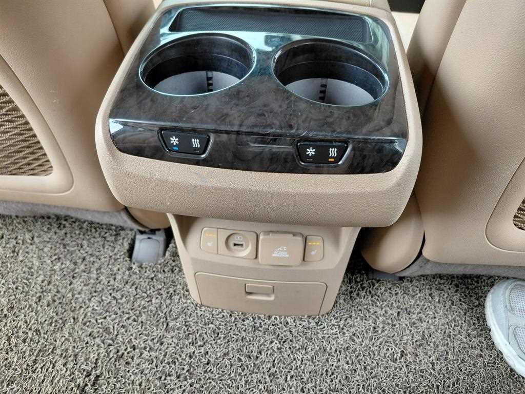 KIA Carnival 2019 Blanco - Importación desde Corea - HF Imports Iquique - Foto 16