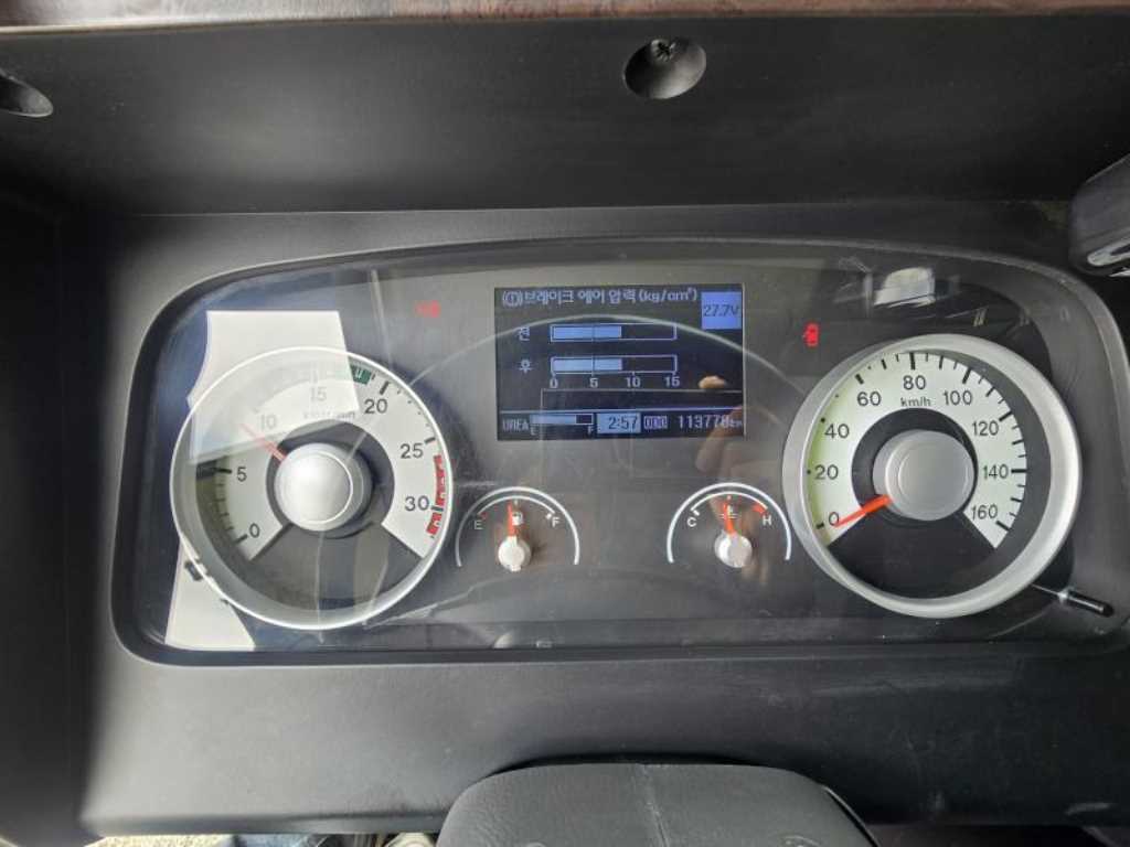 medium and large cargo truck 2017 Blanco - Importación desde Corea - HF Imports Iquique - Foto 16