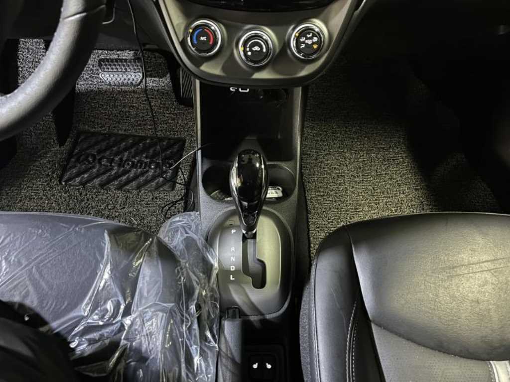 Chevrolet Spark - Vista 12