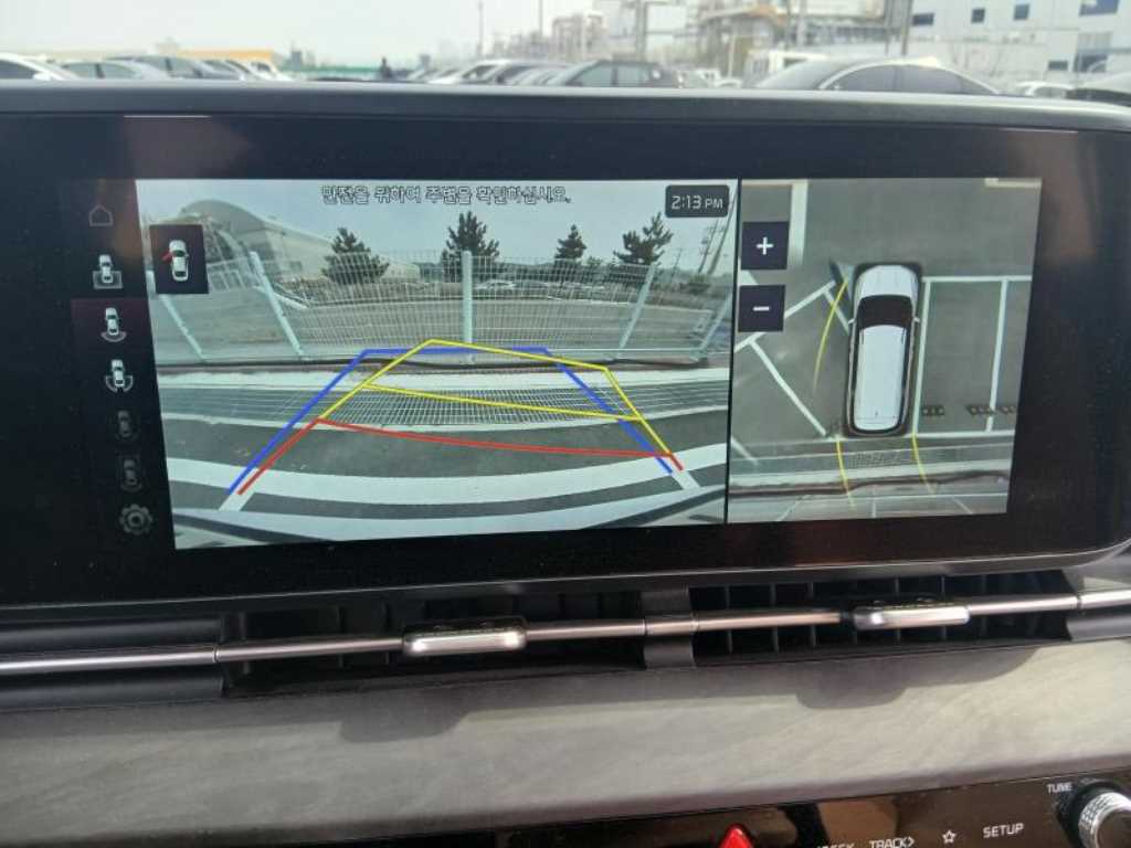 KIA Carnival - Vista 6