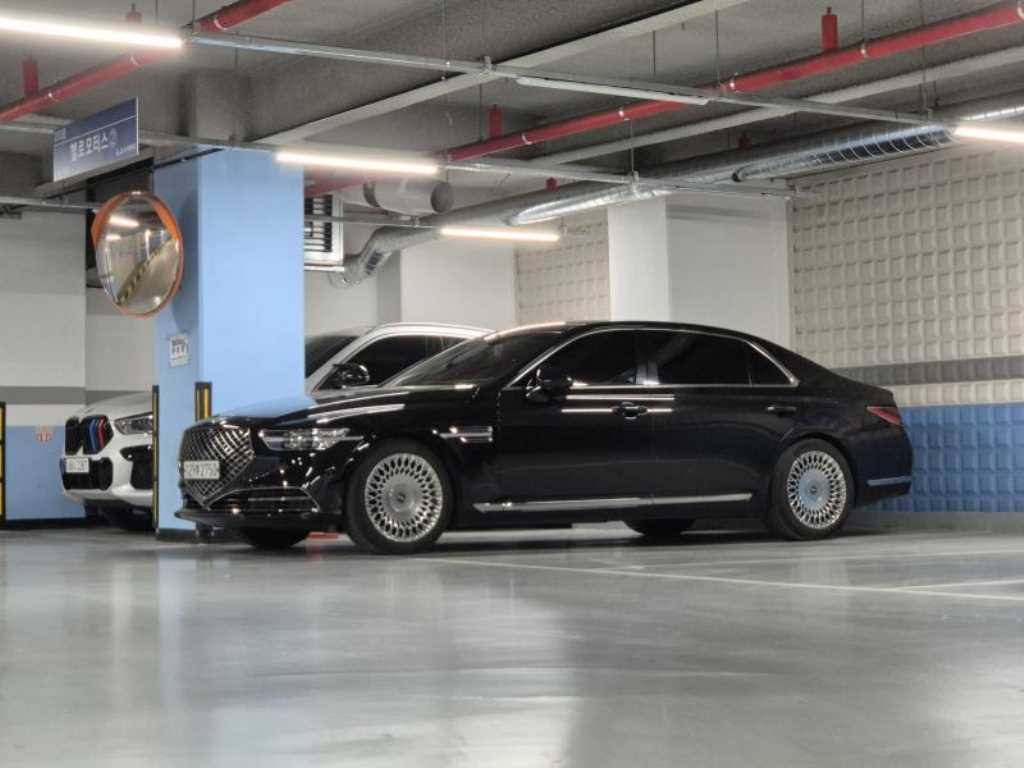 Genesis G90 - Vista 6