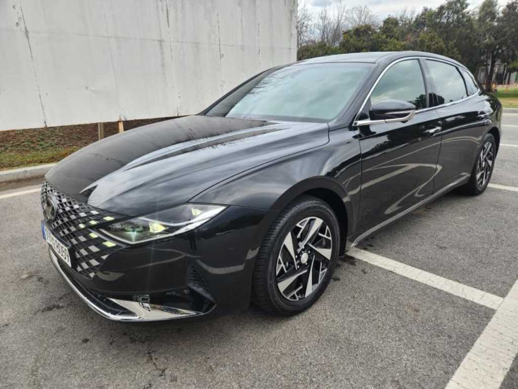 HYUNDAI Grandeur - Vista 3
