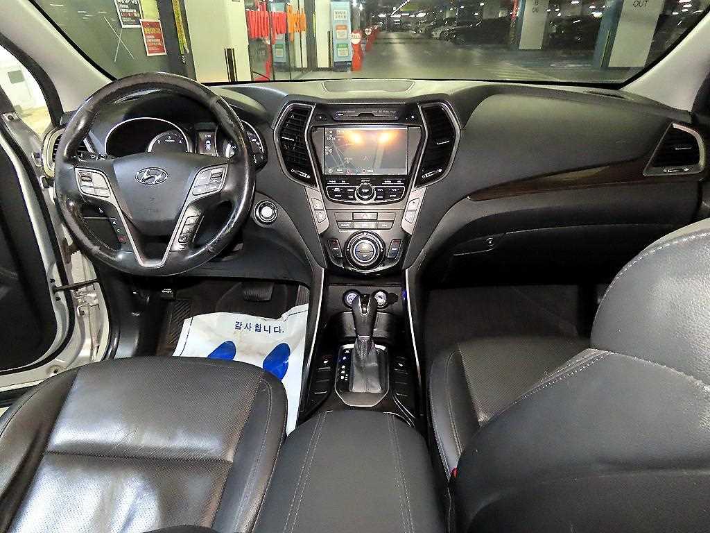 HYUNDAI Santa Fe - Vista 10