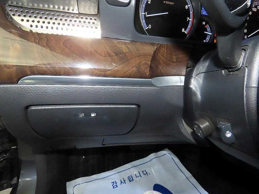 Ssangyong Chairman 2012 Negro - Importación desde Corea - HF Imports Iquique - Foto 13