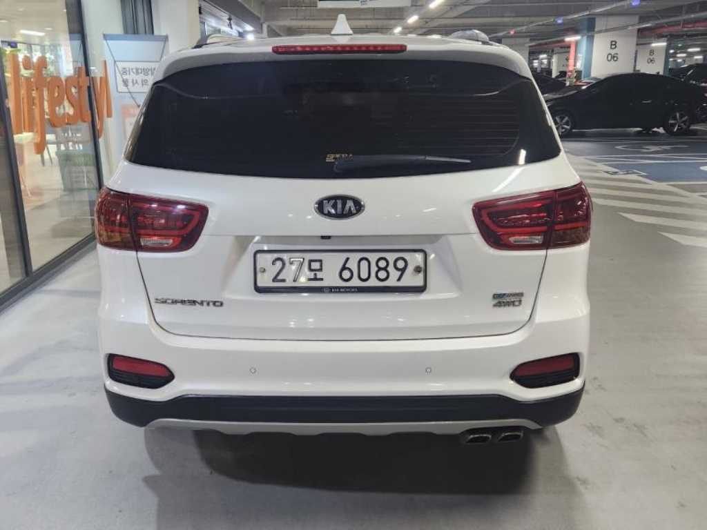 KIA Sorento - Vista 5