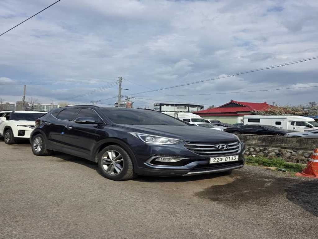 HYUNDAI Santa Fe 2016