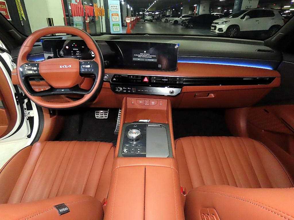 KIA K8 - Vista 10